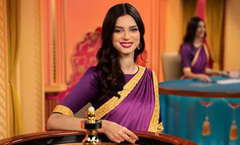 Sân quần vợt với một tay vợt đang giao bóng, thể hiện sự đa dạng của các môn thể thao tại moto88.